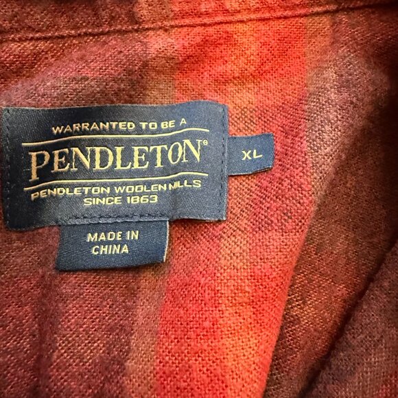 PENDLETON Long Sleeved Flannel The MASON in Red Tones - Picture 2 of 5